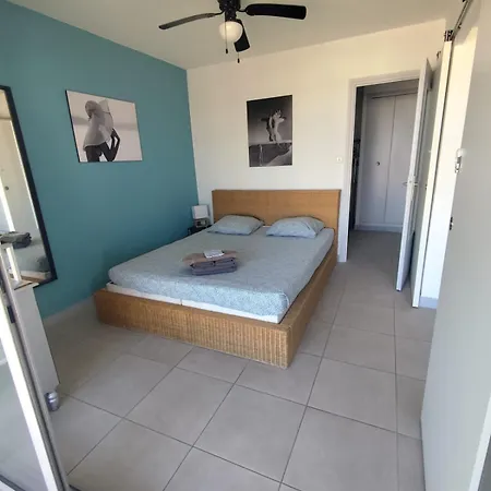 Naturiste Cap D'agde Heliopolis F 71 Agde